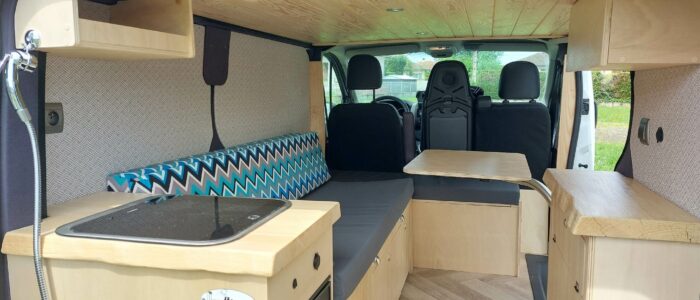 Equipement intérieur pour aménager camping-car, van & fourgon - H2R  Equipements